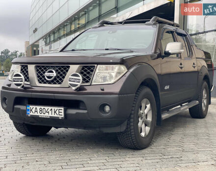 Фиолетовый Ниссан Навара, объемом двигателя 2.49 л и пробегом 201 тыс. км за 12500 $, фото 2 на Automoto.ua