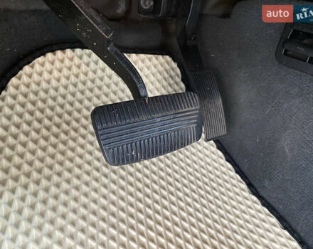 Фиолетовый Ниссан Навара, объемом двигателя 2.49 л и пробегом 201 тыс. км за 12500 $, фото 24 на Automoto.ua