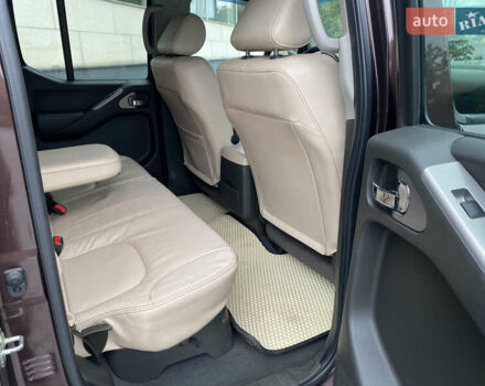 Фиолетовый Ниссан Навара, объемом двигателя 2.49 л и пробегом 201 тыс. км за 12500 $, фото 33 на Automoto.ua