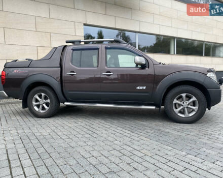Фиолетовый Ниссан Навара, объемом двигателя 2.49 л и пробегом 201 тыс. км за 12500 $, фото 8 на Automoto.ua