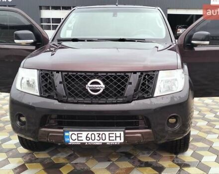 Коричневый Ниссан Навара, объемом двигателя 2.49 л и пробегом 218 тыс. км за 15000 $, фото 1 на Automoto.ua
