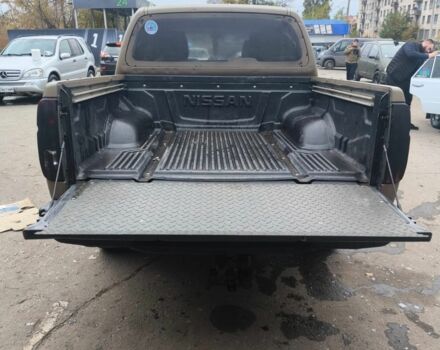 Коричневый Ниссан Навара, объемом двигателя 2.5 л и пробегом 160 тыс. км за 6800 $, фото 4 на Automoto.ua