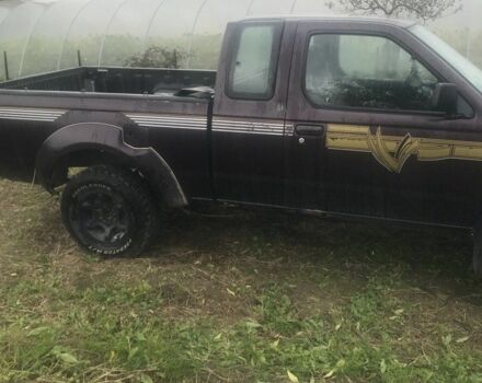 Коричневый Ниссан Навара, объемом двигателя 0 л и пробегом 290 тыс. км за 3794 $, фото 1 на Automoto.ua