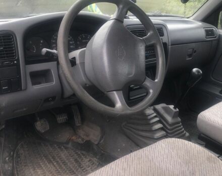 Коричневый Ниссан Навара, объемом двигателя 0 л и пробегом 290 тыс. км за 3794 $, фото 5 на Automoto.ua