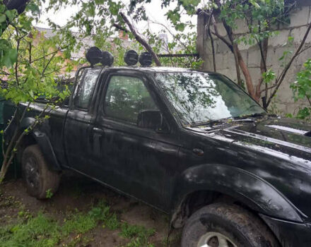 Ниссан Навара, объемом двигателя 2.5 л и пробегом 277 тыс. км за 3800 $, фото 1 на Automoto.ua