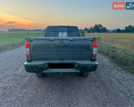 Ниссан Навара, объемом двигателя 2.5 л и пробегом 380 тыс. км за 3800 $, фото 5 на Automoto.ua