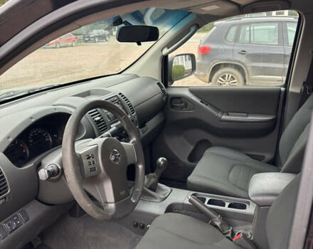 Ниссан Навара, объемом двигателя 2.5 л и пробегом 301 тыс. км за 14500 $, фото 5 на Automoto.ua