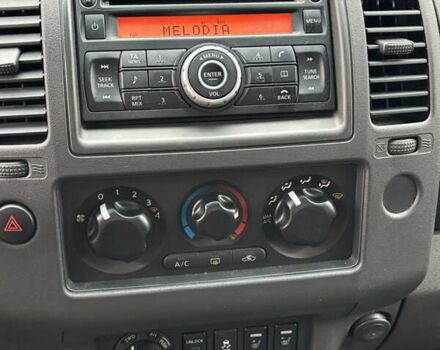 Ниссан Навара, объемом двигателя 2.5 л и пробегом 301 тыс. км за 14500 $, фото 11 на Automoto.ua