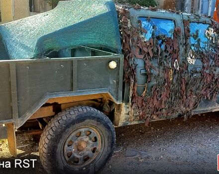 Ниссан Навара, объемом двигателя 2.5 л и пробегом 500 тыс. км за 3100 $, фото 3 на Automoto.ua