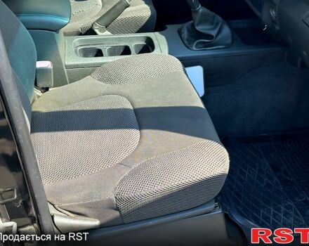 Ниссан Навара, объемом двигателя 2.5 л и пробегом 330 тыс. км за 6600 $, фото 4 на Automoto.ua