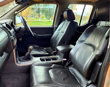 Ниссан Навара, объемом двигателя 2.5 л и пробегом 260 тыс. км за 4250 $, фото 7 на Automoto.ua