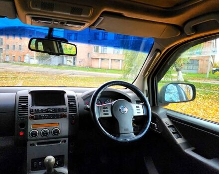 Ниссан Навара, объемом двигателя 2.5 л и пробегом 260 тыс. км за 4250 $, фото 6 на Automoto.ua