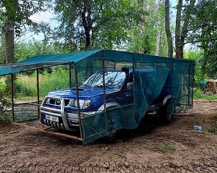 Ниссан Навара, объемом двигателя 2.5 л и пробегом 236 тыс. км за 5500 $, фото 1 на Automoto.ua
