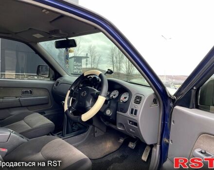 Ниссан Навара, объемом двигателя 2.5 л и пробегом 200 тыс. км за 5000 $, фото 1 на Automoto.ua