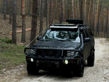 Ниссан Навара, объемом двигателя 2.5 л и пробегом 310 тыс. км за 11800 $, фото 1 на Automoto.ua