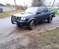 Сірий Ніссан Навара, об'ємом двигуна 2.5 л та пробігом 200 тис. км за 4000 $, фото 1 на Automoto.ua