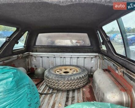 Серый Ниссан Навара, объемом двигателя 2.7 л и пробегом 240 тыс. км за 7999 $, фото 9 на Automoto.ua