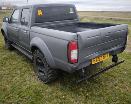 Серый Ниссан Навара, объемом двигателя 0 л и пробегом 200 тыс. км за 4500 $, фото 2 на Automoto.ua