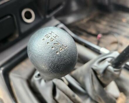 Серый Ниссан Навара, объемом двигателя 2.7 л и пробегом 240 тыс. км за 7999 $, фото 22 на Automoto.ua