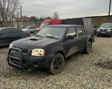 Серый Ниссан Навара, объемом двигателя 2.5 л и пробегом 255 тыс. км за 2700 $, фото 1 на Automoto.ua