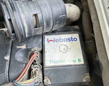 Серый Ниссан Навара, объемом двигателя 2.5 л и пробегом 375 тыс. км за 4842 $, фото 6 на Automoto.ua