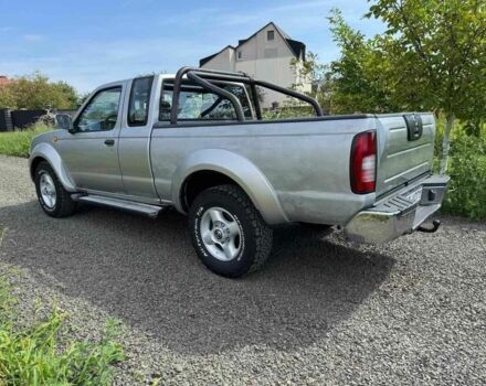 Сірий Ніссан Навара, об'ємом двигуна 2.5 л та пробігом 252 тис. км за 7000 $, фото 6 на Automoto.ua