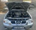 Сірий Ніссан Навара, об'ємом двигуна 2.5 л та пробігом 294 тис. км за 8000 $, фото 18 на Automoto.ua