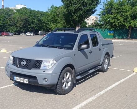 Сірий Ніссан Навара, об'ємом двигуна 2.5 л та пробігом 257 тис. км за 12500 $, фото 1 на Automoto.ua