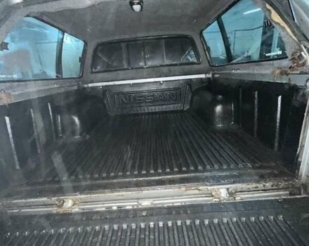 Серый Ниссан Навара, объемом двигателя 2.5 л и пробегом 171 тыс. км за 5937 $, фото 6 на Automoto.ua