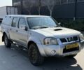 Серый Ниссан Навара, объемом двигателя 2.5 л и пробегом 152 тыс. км за 4350 $, фото 1 на Automoto.ua