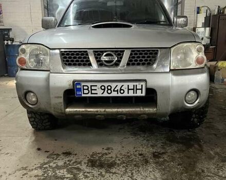 Серый Ниссан Навара, объемом двигателя 2.5 л и пробегом 171 тыс. км за 5937 $, фото 7 на Automoto.ua