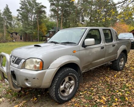 Сірий Ніссан Навара, об'ємом двигуна 2.5 л та пробігом 133 тис. км за 5600 $, фото 8 на Automoto.ua