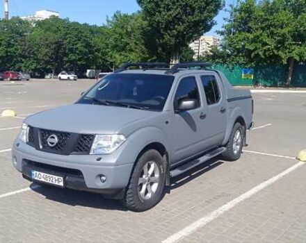 Серый Ниссан Навара, объемом двигателя 2.49 л и пробегом 280 тыс. км за 12000 $, фото 5 на Automoto.ua
