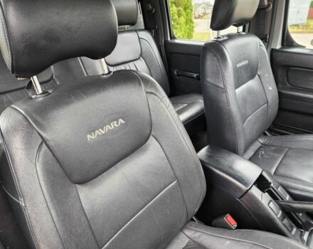 Серый Ниссан Навара, объемом двигателя 2.5 л и пробегом 149 тыс. км за 7203 $, фото 16 на Automoto.ua