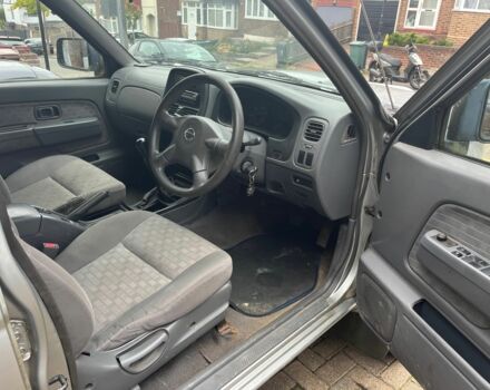 Сірий Ніссан Навара, об'ємом двигуна 2.5 л та пробігом 133 тис. км за 5600 $, фото 20 на Automoto.ua