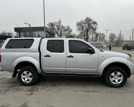 Сірий Ніссан Навара, об'ємом двигуна 2.5 л та пробігом 290 тис. км за 6700 $, фото 5 на Automoto.ua