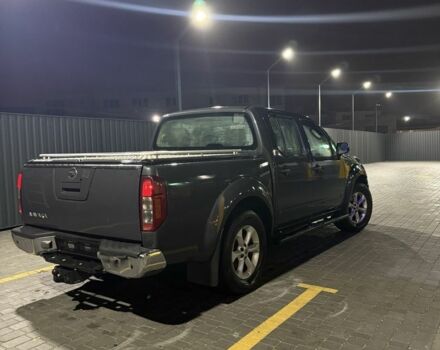 Сірий Ніссан Навара, об'ємом двигуна 2.5 л та пробігом 300 тис. км за 5500 $, фото 3 на Automoto.ua