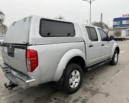 Сірий Ніссан Навара, об'ємом двигуна 2.5 л та пробігом 290 тис. км за 6700 $, фото 4 на Automoto.ua