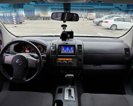 Сірий Ніссан Навара, об'ємом двигуна 2.5 л та пробігом 290 тис. км за 6700 $, фото 14 на Automoto.ua