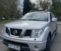 Серый Ниссан Навара, объемом двигателя 2.5 л и пробегом 272 тыс. км за 6500 $, фото 1 на Automoto.ua