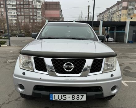 Сірий Ніссан Навара, об'ємом двигуна 2.5 л та пробігом 290 тис. км за 6700 $, фото 1 на Automoto.ua