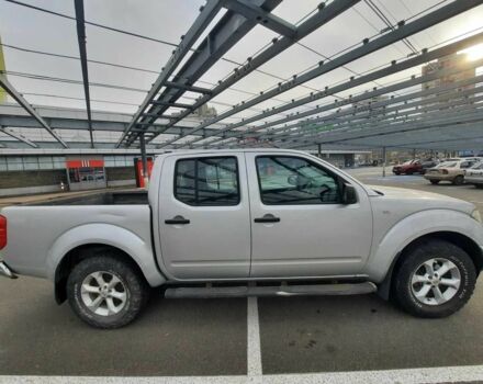 Сірий Ніссан Навара, об'ємом двигуна 2.5 л та пробігом 268 тис. км за 6200 $, фото 2 на Automoto.ua