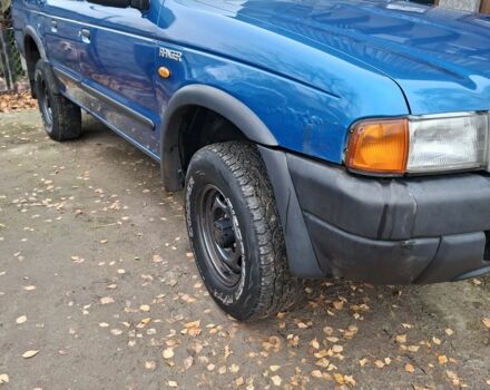 Серый Ниссан Навара, объемом двигателя 0 л и пробегом 161 тыс. км за 5800 $, фото 3 на Automoto.ua