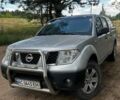 Сірий Ніссан Навара, об'ємом двигуна 2.5 л та пробігом 340 тис. км за 7494 $, фото 1 на Automoto.ua