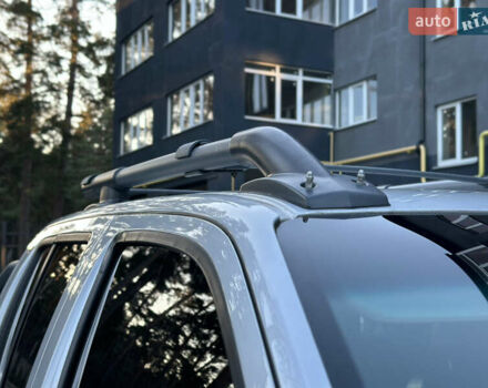 Серый Ниссан Навара, объемом двигателя 2.5 л и пробегом 343 тыс. км за 11700 $, фото 25 на Automoto.ua