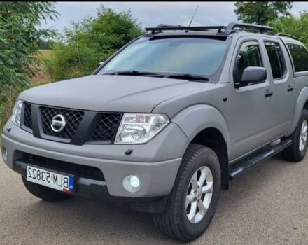 Серый Ниссан Навара, объемом двигателя 2.5 л и пробегом 203 тыс. км за 5200 $, фото 1 на Automoto.ua