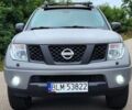 Серый Ниссан Навара, объемом двигателя 2.5 л и пробегом 203 тыс. км за 5200 $, фото 2 на Automoto.ua
