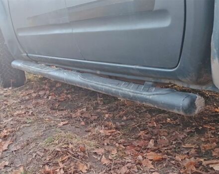 Серый Ниссан Навара, объемом двигателя 0 л и пробегом 253 тыс. км за 7500 $, фото 9 на Automoto.ua