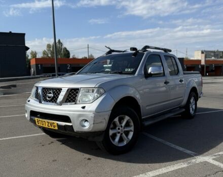Серый Ниссан Навара, объемом двигателя 2.5 л и пробегом 140 тыс. км за 5350 $, фото 2 на Automoto.ua