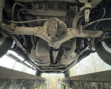 Серый Ниссан Навара, объемом двигателя 0 л и пробегом 253 тыс. км за 7500 $, фото 2 на Automoto.ua